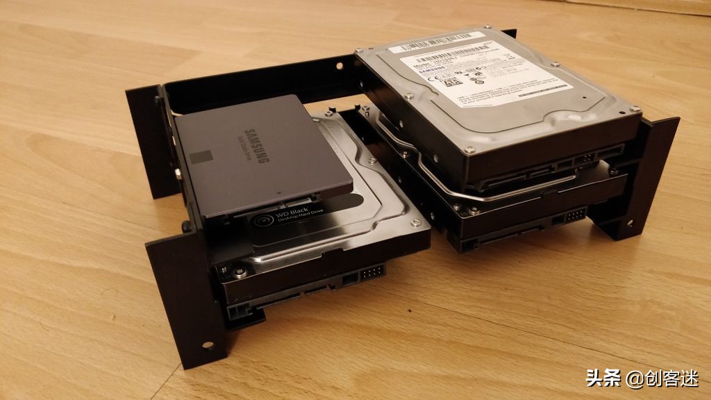 一体式机箱水冷电脑桌教程,国外自制水冷电脑桌