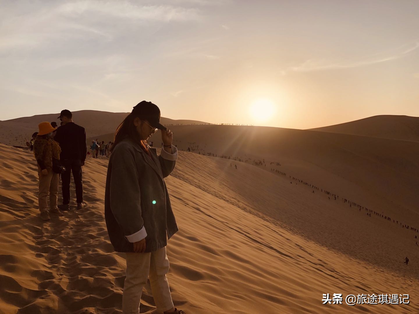 沙漠奇观月牙泉,敦煌月牙泉沙漠视频