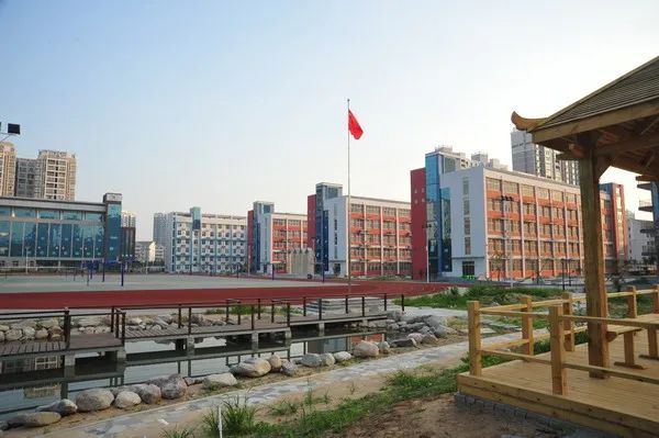 郑州最好的高中排名,排名前10的郑州民办高中