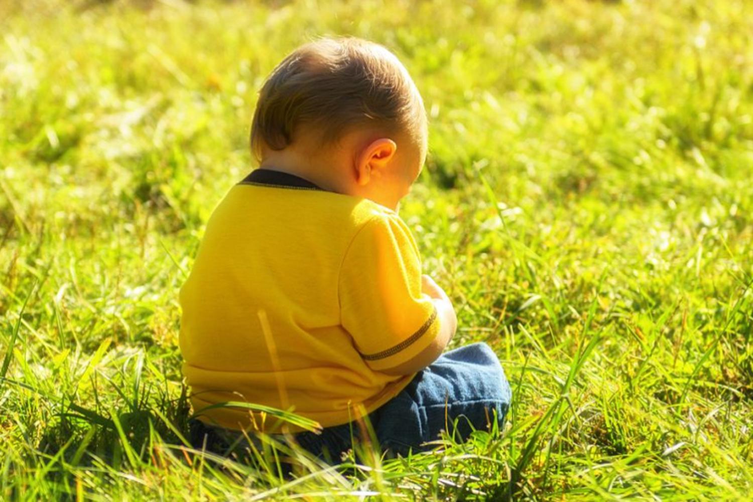 孩子喜欢说反话是什么敏感期,孩子喜欢讲小话怎么办