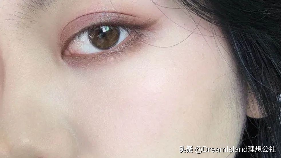 美妆好物狂欢粉底液,适合春天的粉底液