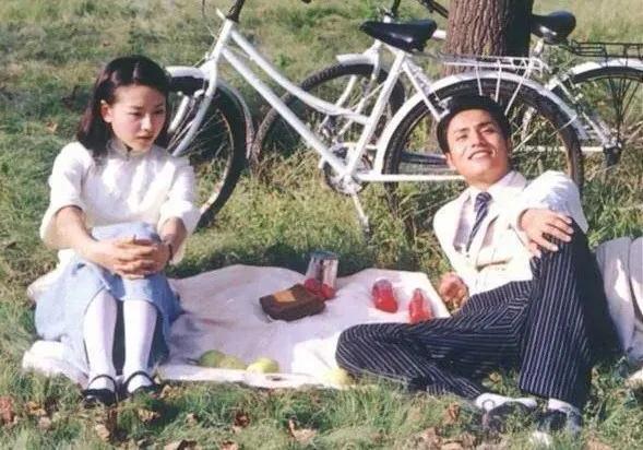 张国荣死亡档案纪实,张国荣去世梅艳芳的表现