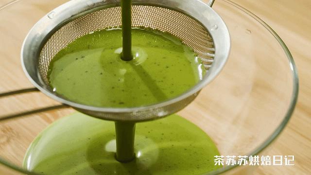 戚风失败了别慌！多做一步秒变ins网红，好吃到勺都舔了