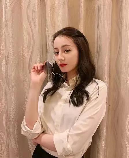 世界十大奢侈品眼镜框,奢侈品眼镜品牌排行价格