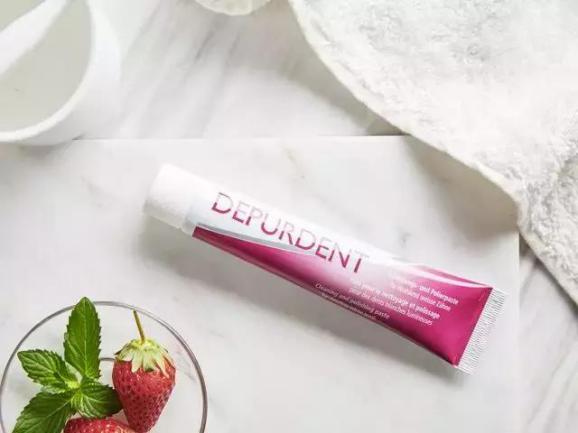 李湘贵妇,李湘美白牙膏