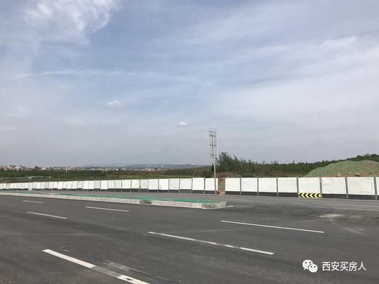 小易探店完整版,小易探店视频大全