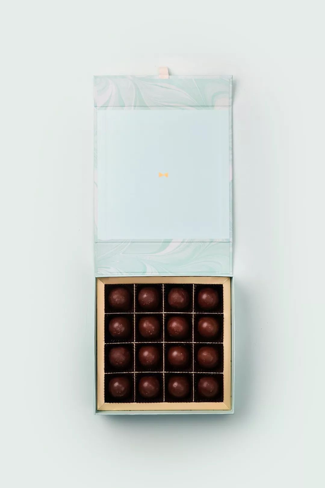 巧克力产品卡通包装设计图,巧克力品牌创意包装