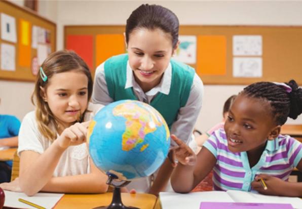 孩子内向腼腆的性格怎样去改变,如何克服孩子的腼腆