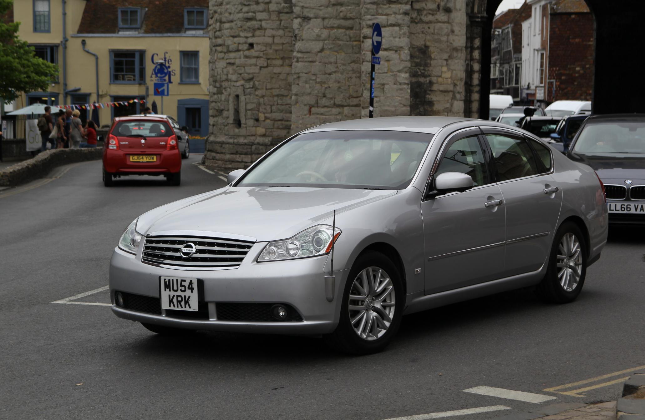 没落的日系三大旗舰车，本田里程、丰田皇冠、日产风雅你都认识吗