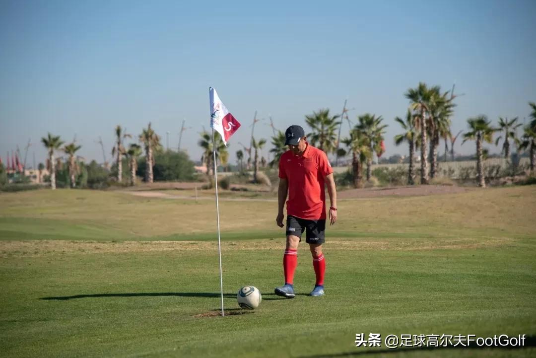 高尔夫球场上的着装礼仪,高尔夫球服的礼仪