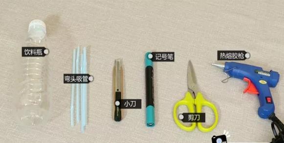 长期出门怎么制作自动浇水器,如何制作自动浇水器立在地上的