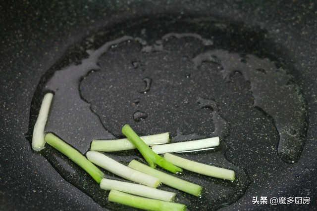 在家做煲仔饭的方法,在家怎么做煲仔饭加什么汁