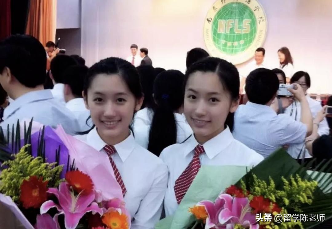 哈佛毕业后投身新闻一线，南外姐妹花被赞：中国学子最好的模样