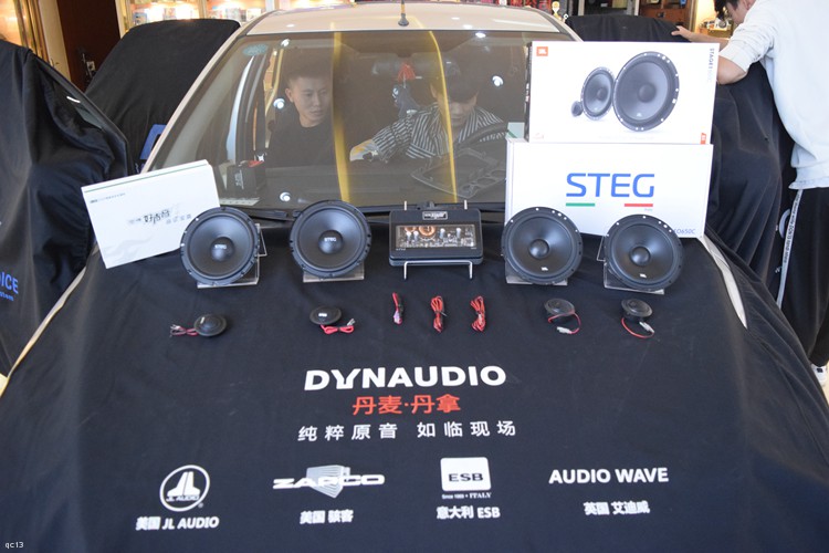 打造好音响，听美妙音乐：福特福克斯汽车音响改装，昆明发烧友
