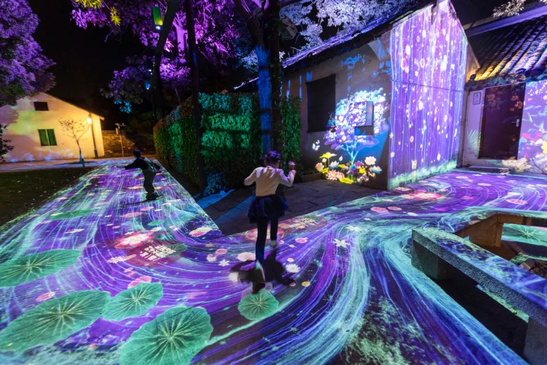 穿汉服赏花灯猜灯谜,苏州周庄古镇汉服