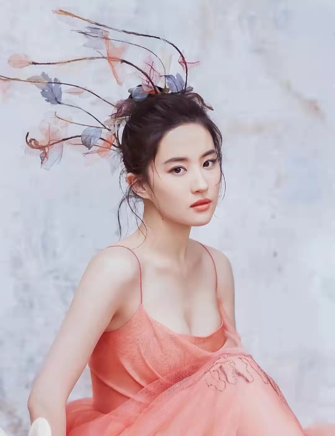 赵丽颖的眼睛属于什么眼型,公认最好看的四种眼型