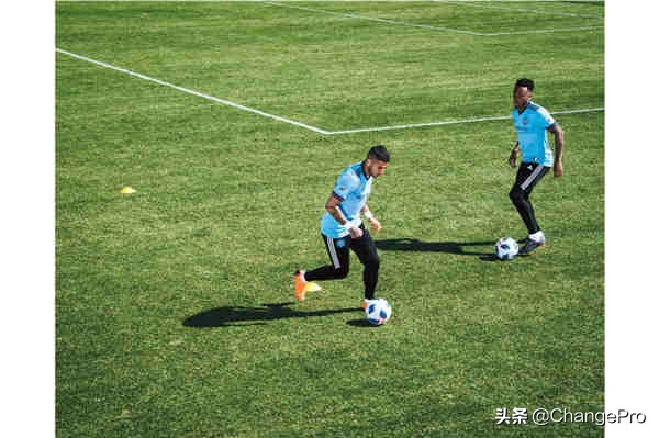 足球运动员跳绳训练方法,足球运动员体能训练计划