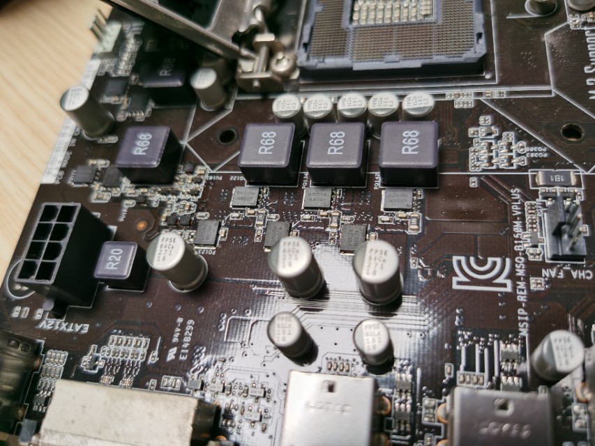 华硕b150m-etm2魔改bios,华硕b150m-k魔改上e31270v5可以么