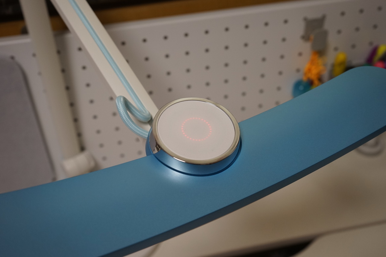 护眼台灯怎么选比较专业,护眼圆形台灯怎么选好用