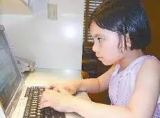 4岁写作，13岁出书怼总统，14岁与霍金同台，这个孩子让人叹服