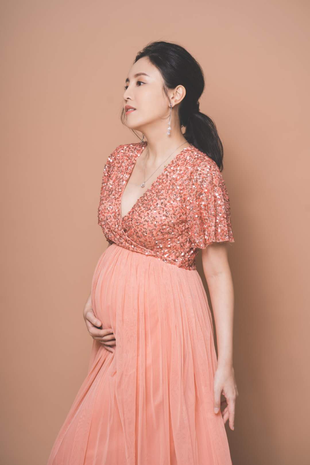 棣欐腐鐭ュ悕姝屾墜鍙戠儳鍏ラ櫌,鎰熸煋鑲虹値棣欐腐鑹轰汉