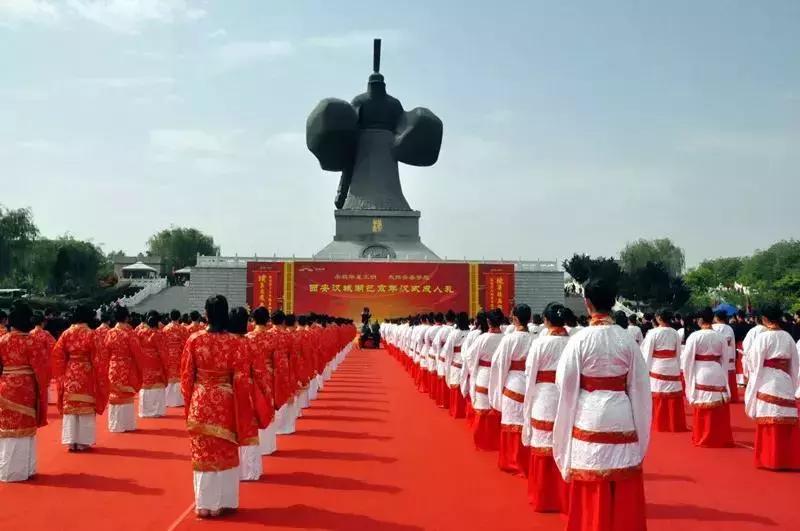 打卡未央|惠风和畅，汉韵流芳——汉城湖公园