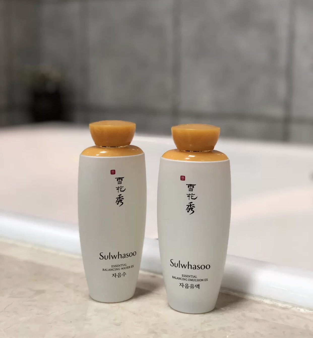 悦诗风吟红茶水乳吐槽,悦诗风吟济州红石榴保湿乳