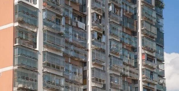 为什么不建议买回迁房,为什么回迁房价格低还没人买