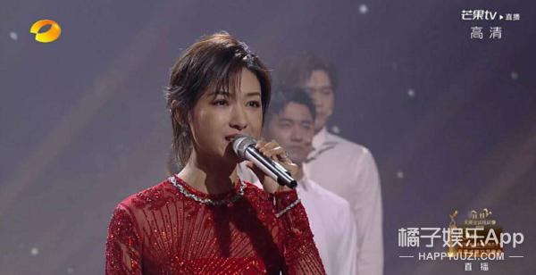 金鹰开幕式谭松韵宋茜,宋茜金鹰造型被嘲土肥圆