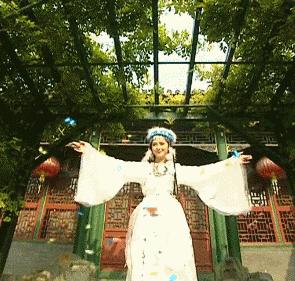 姑娘，你身体的味道暴露了你的秘密......