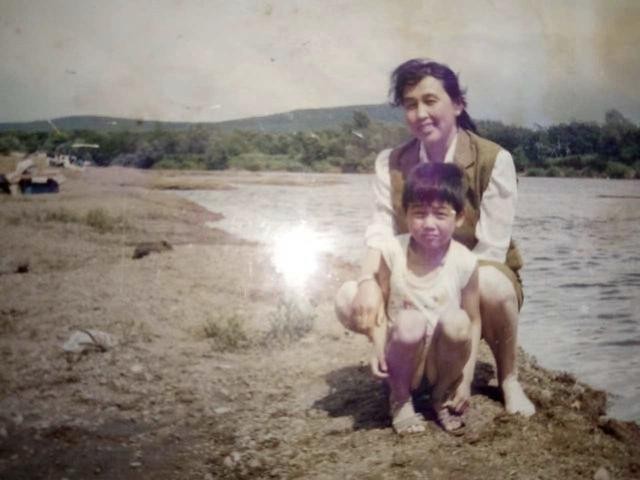 杨烁的问题远比你想象的多,杨烁十年磨一剑坚持是最好的选择