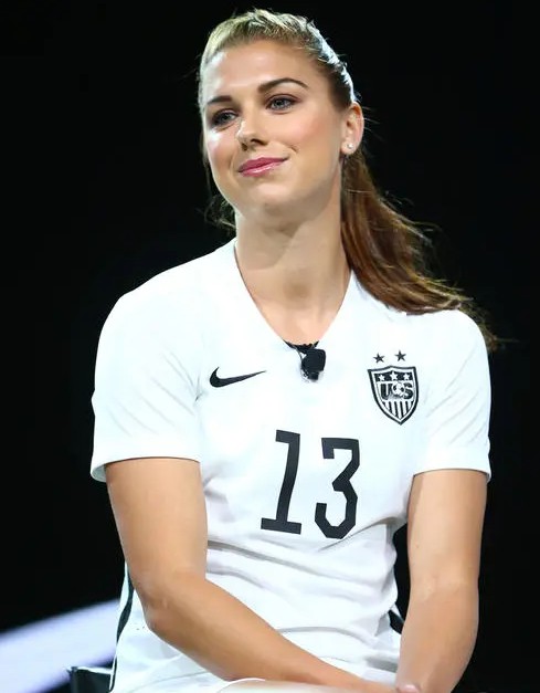 靓丽的“玫瑰豪门”--记世界足坛最美女足队员阵容