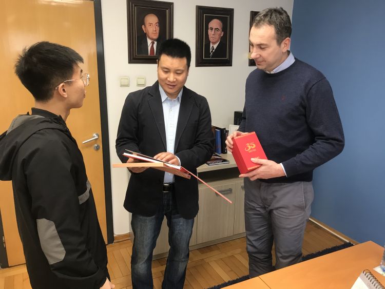 青岛男篮参赛,青岛男篮出战