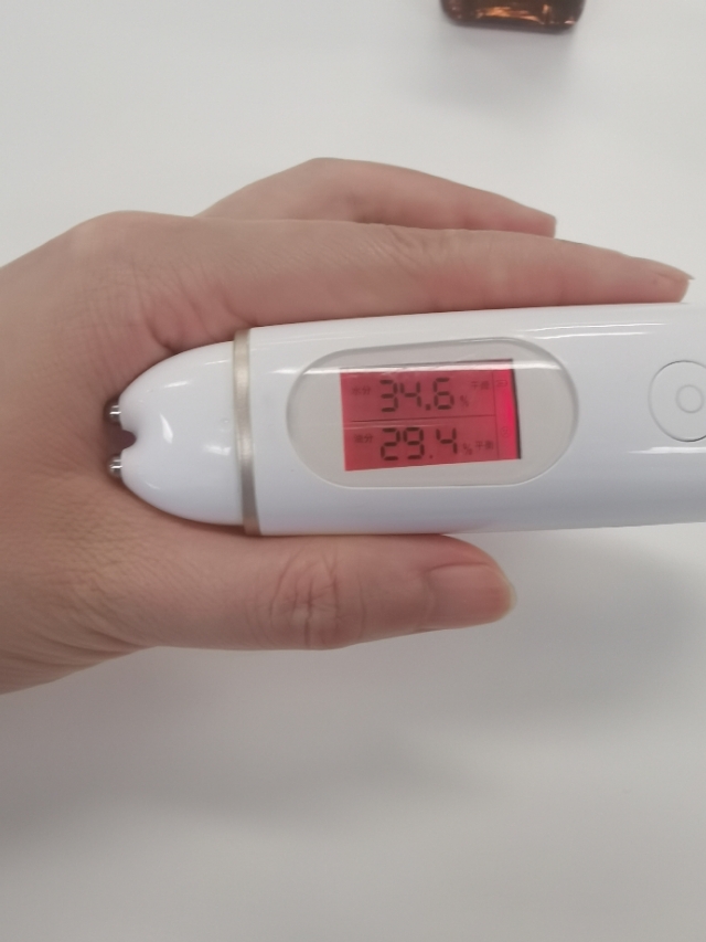 雅诗兰黛第七代小棕瓶评测,雅诗兰黛小棕瓶测评图