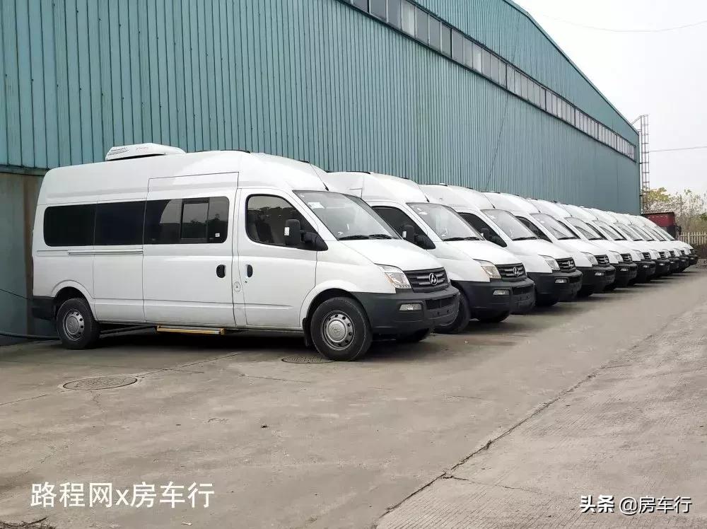 房车大全20-30万的c型房车限量版,房车价格30万元空间大全新自动挡