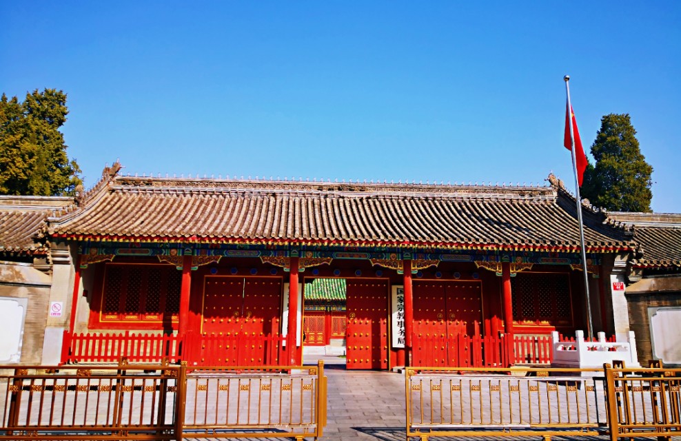 溥仪死后爱新觉罗家族,末代清朝皇帝爱新觉罗溥仪简介