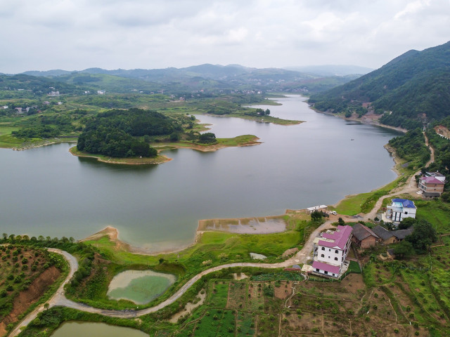 祁东三阳,一脚踏三省的古镇的地理位置