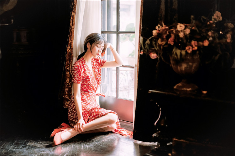 145-150矮个子微胖碎花连衣裙秋款,显瘦穿搭微胖女生碎花裙