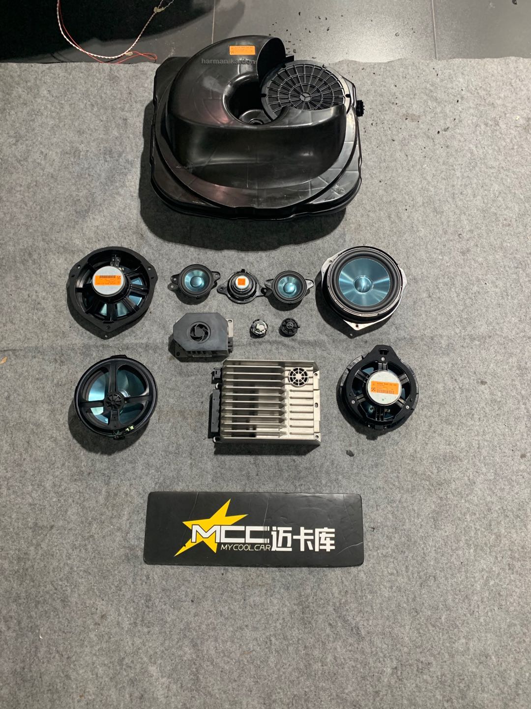 奔驰glk300音响改柏林之声多少钱,奔驰glk300改哈曼卡顿