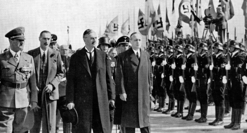 影响世界历史的一本奇书：希特勒《我的奋斗》