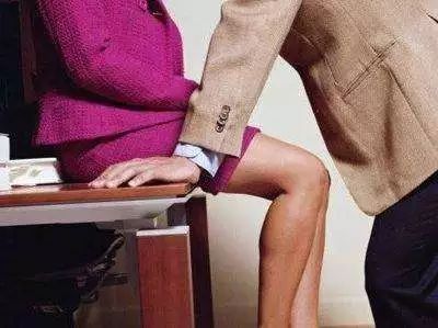 女生经历职场性骚扰怎么举报,女性遇见职场性骚扰怎么办