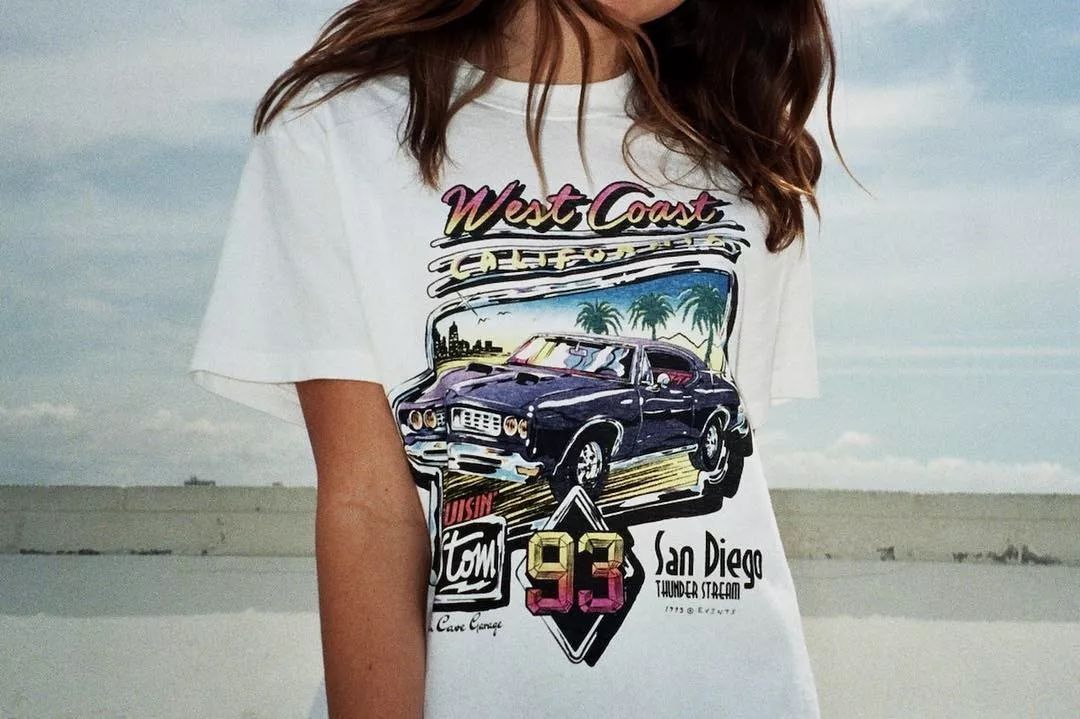 教你100元变身梦幻九头身KaiaGerber