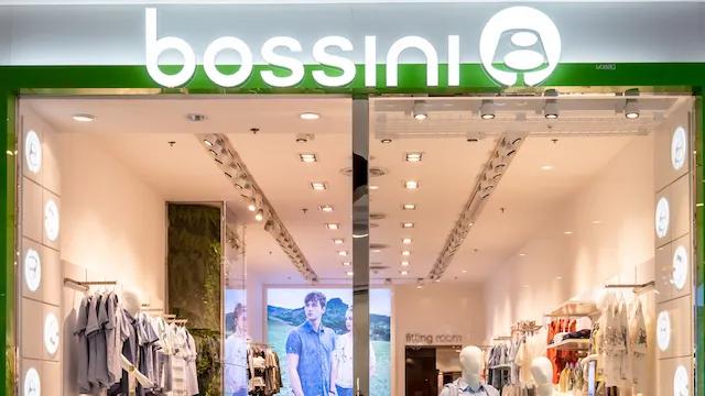 全球租金最贵的香港罗素街变折扣卖场;晓雪成上海时装周推广大使