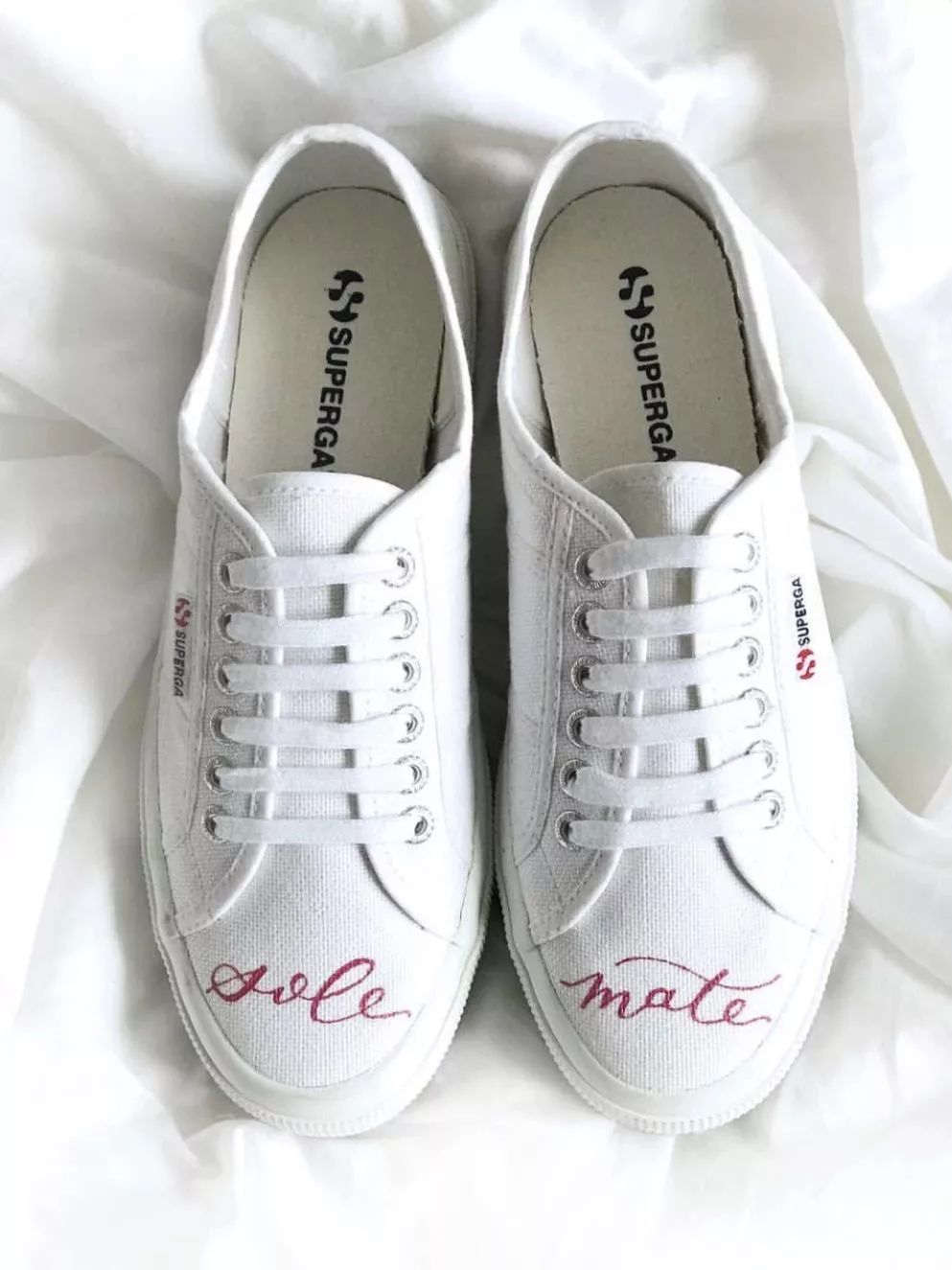 推荐几款好看的小众帆布鞋,这些冷门的平价帆布鞋好看又耐穿