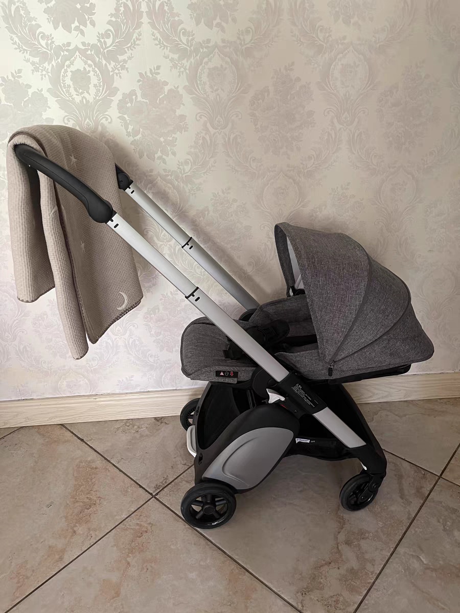 婴儿车十大品牌26款婴儿推车测评,怎么选择轻便婴儿车