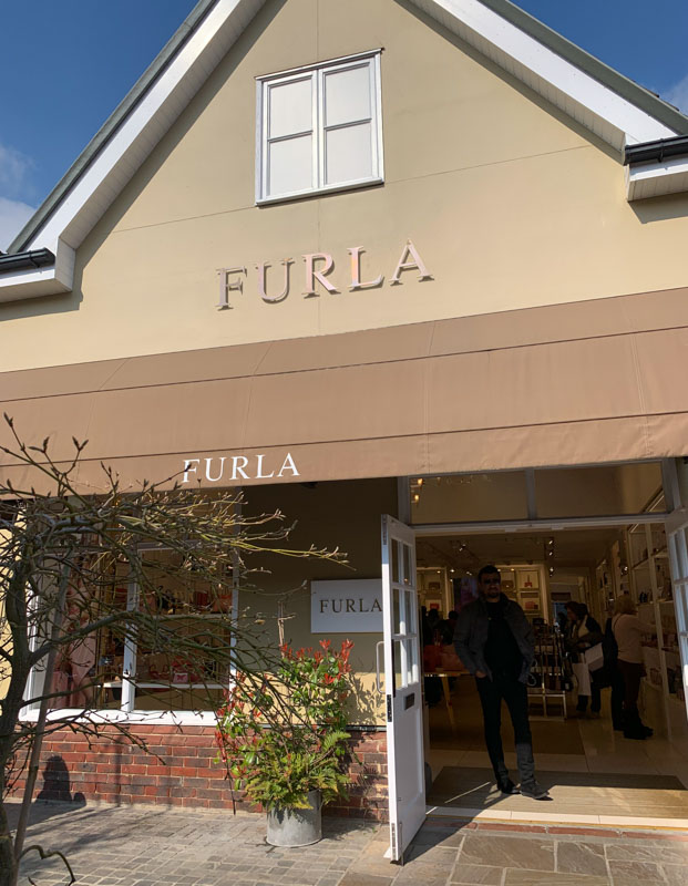 英国比斯特购物村怎么去,英国比斯特购物村必买清单