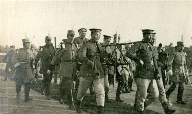 袁世凯称帝：袁世凯当了83天皇帝后，为何就倒台身死？