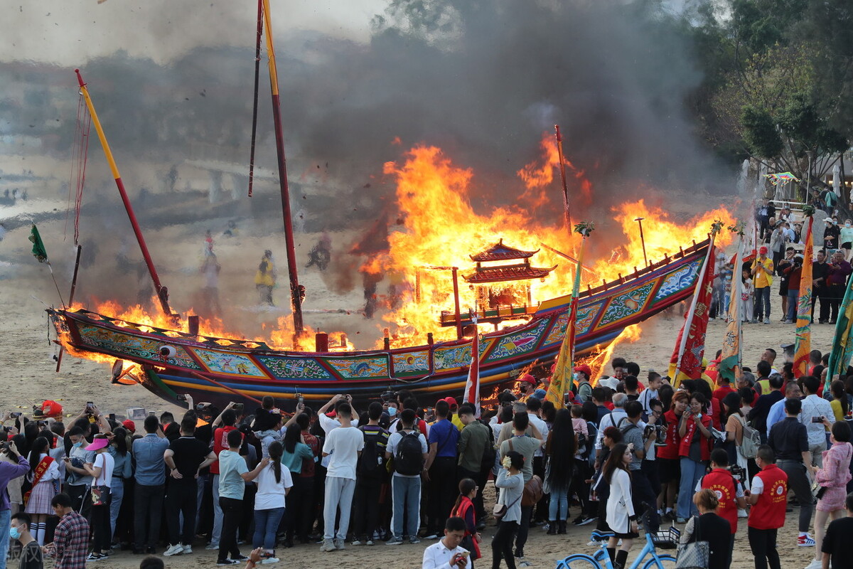 厦门有望在三年内成为特大城市,厦门何时能迈入特大城市