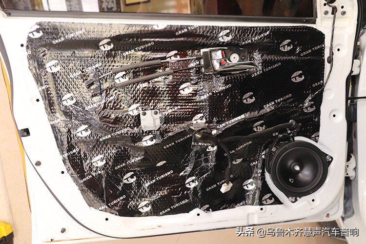 起亚k2改装音响怎样调音效最好,哈尔滨起亚k2音响改装