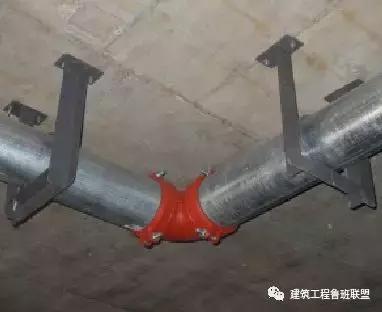 高层建筑管道常用的连接方法,铸铁管和等直径pvc管道如何连接